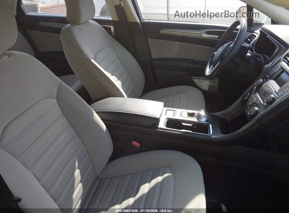 3FA6P0UU4JR254403 2018 FORD FUSION HYBRID Белый Вид салона спереди