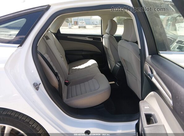 3FA6P0UU4JR271475 2018 FORD FUSION HYBRID White VIN sticker view