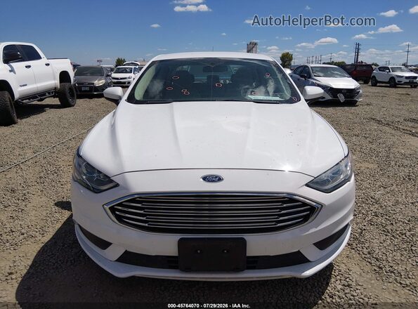 3FA6P0UU4JR271475 2018 FORD FUSION HYBRID White 360 interior view