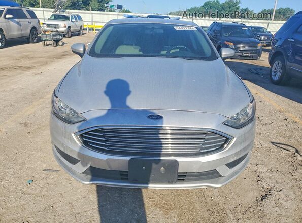 3FA6P0UU5JR101075 2018 FORD FUSION Silver Դիմացի տեսք