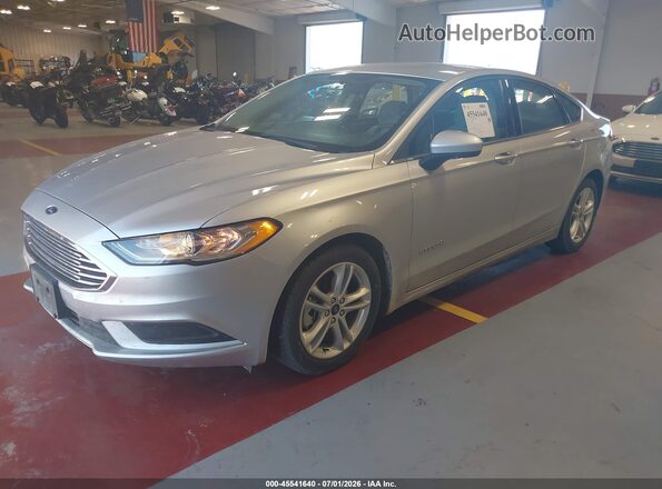 3FA6P0UU5JR278788 2018 FORD FUSION HYBRID Silver Передня ліва чверть