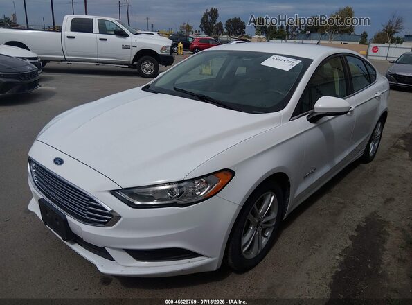 3FA6P0UU6JR100792 2018 FORD FUSION HYBRID White Vista tres cuartos delantera izquierda