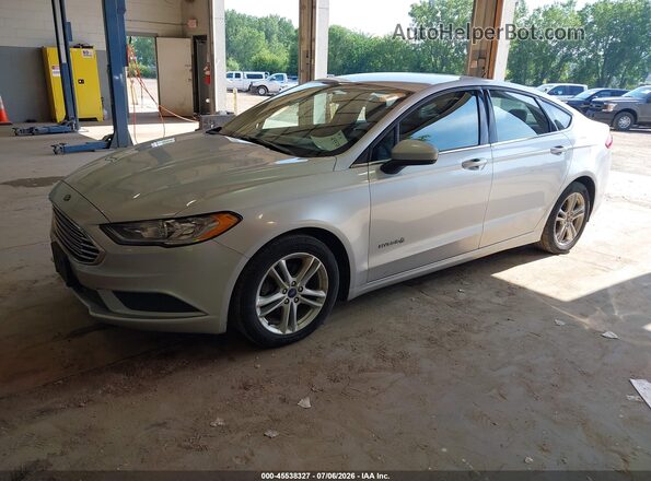 3FA6P0UU6JR235836 2018 FORD FUSION HYBRID Silver Առջևի ձախ երեք քառորդ տեսարան