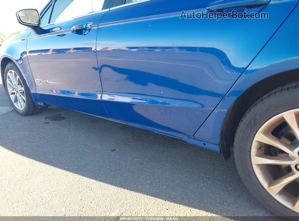 3FA6P0UU7HR160185 2017 FORD FUSION HYBRID Blue 