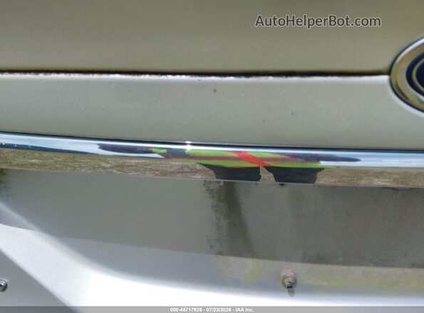 3FA6P0UU7JR122591 2018 FORD FUSION HYBRID Silver Widok z przodu