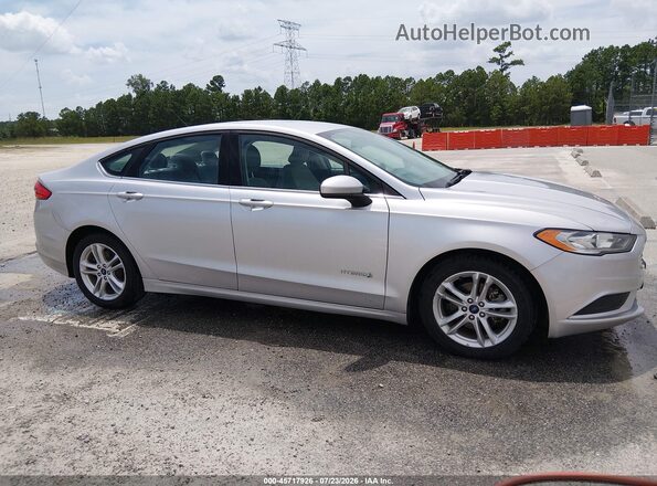 3FA6P0UU7JR122591 2018 FORD FUSION HYBRID Silver 