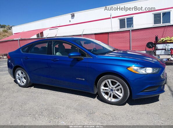 3FA6P0UU7JR261622 2018 FORD FUSION HYBRID Blue 360 interior view