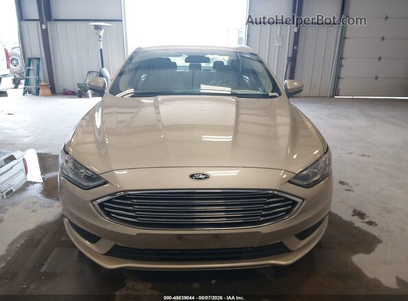 3FA6P0UU7JR278971 2018 FORD FUSION HYBRID Gold Vista del cuadro de instrumentos
