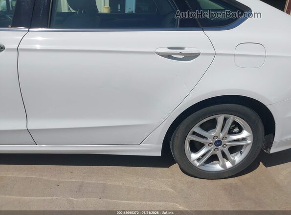 3FA6P0UU7JR281983 2018 FORD FUSION HYBRID White Front view