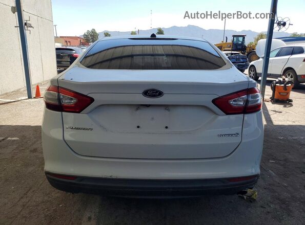 3FA6P0UU8GR404618 2016 FORD FUSION White Вид ззаду
