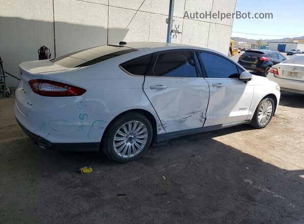 3FA6P0UU8GR404618 2016 FORD FUSION White Задня права чверть