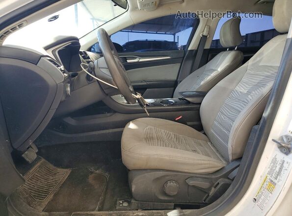 3FA6P0UU8GR404618 2016 FORD FUSION White Вид салону спереду