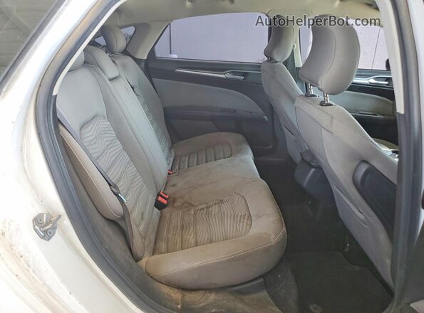 3FA6P0UU8GR404618 2016 FORD FUSION White Вид задніх сидінь
