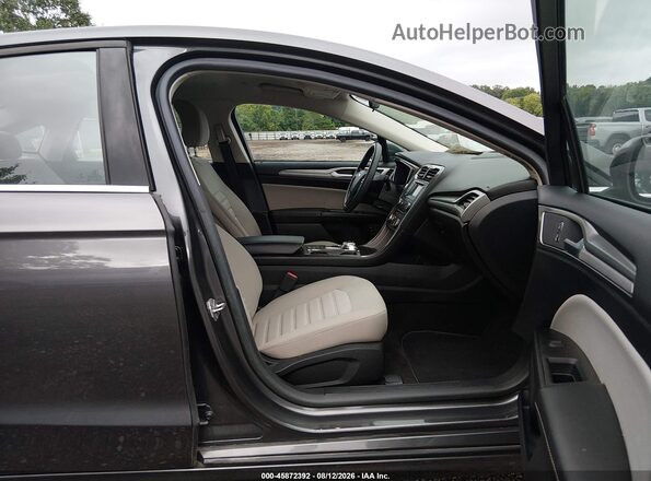 3FA6P0UU8JR254498 2018 FORD FUSION HYBRID Серый Вид салона спереди
