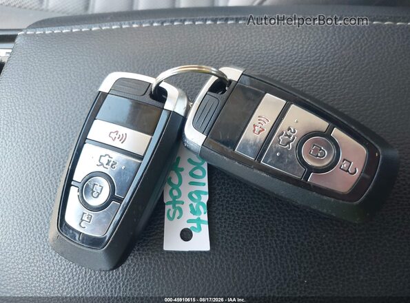 3FA6P0UU9JR100575 2018 FORD FUSION HYBRID Silver Dashboard view