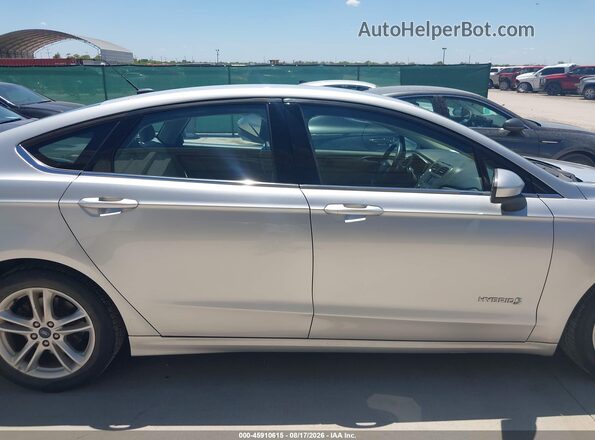 3FA6P0UU9JR100575 2018 FORD FUSION HYBRID Silver 