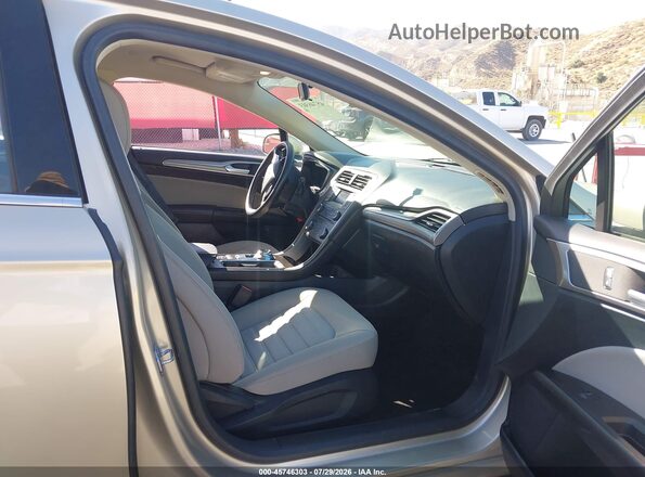 3FA6P0UUXJR254616 2018 FORD FUSION HYBRID White Widok wnętrza z przodu