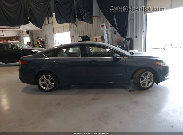 3FA6P0UUXJR278902 2018 FORD FUSION HYBRID Blue Rear interior view