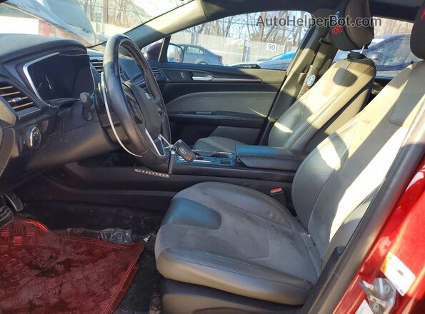 3FA6P0VP4HR192830 2017 FORD FUSION Red Front interior view