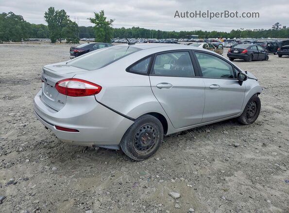 3FADP4AJ0KM122634 2019 FORD FIESTA Серебряный Задняя правая четверть