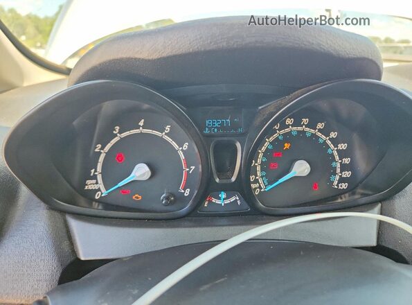 3FADP4AJ1HM109402 2017 FORD FIESTA Silver ხელსაწყოთა პანელის ხედი