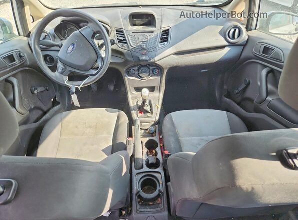 3FADP4AJ1HM117452 2017 FORD FIESTA Silver Вид панелі приладів