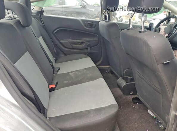 3FADP4AJ4KM153918 2019 FORD FIESTA Silver Вид задніх сидінь