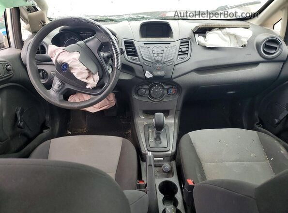 3FADP4AJ4KM153918 2019 FORD FIESTA Silver Вид панелі приладів