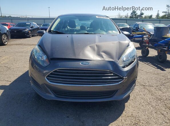 3FADP4BJ0HM161392 2017 FORD FIESTA Серый Вид спереди