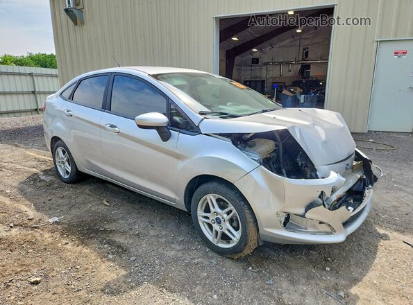 3FADP4BJ1JM116418 2018 FORD FIESTA Silver Առջևի աջ