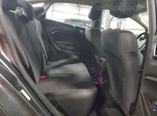 3FADP4BJ2GM104982 2016 FORD FIESTA Charcoal Widok tylnych siedzeń