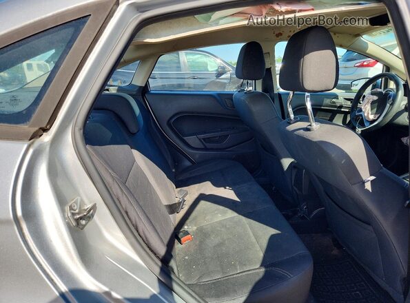 3FADP4BJ2HM170854 2017 FORD FIESTA Silver Vista de los asientos traseros