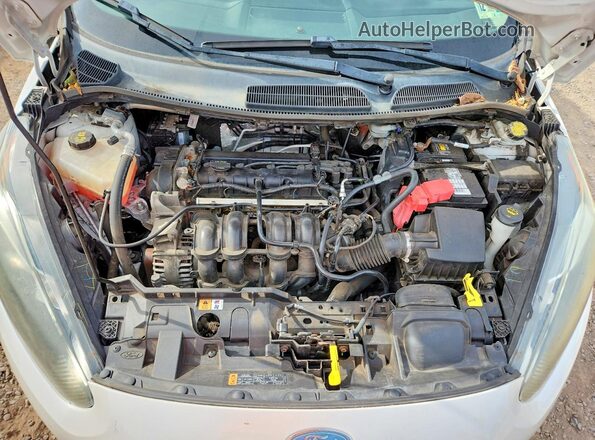 3FADP4BJ3KM111724 2019 FORD FIESTA White უკანა სალონის ხედი