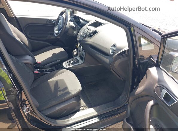 3FADP4BJ5GM119279 2016 FORD FIESTA Черный Вид салона спереди