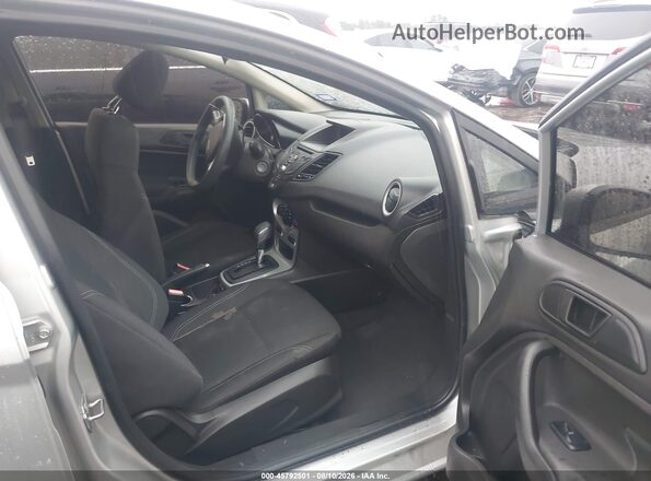 3FADP4BJ5KM140948 2019 FORD FIESTA Silver Widok wnętrza z przodu