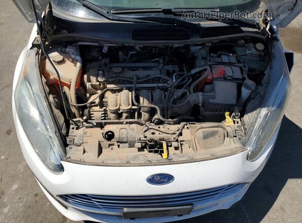 3FADP4BJ6KM101642 2019 FORD FIESTA White Вид задньої частини салону