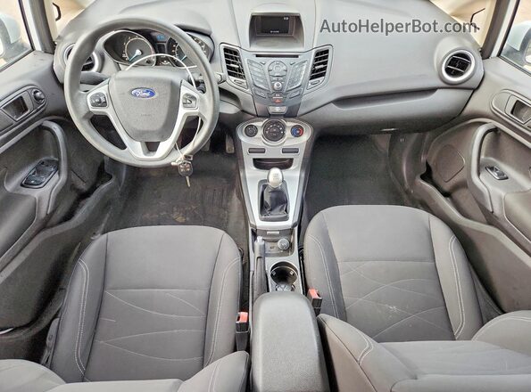 3FADP4BJ6KM117842 2019 FORD FIESTA White Vista del salpicadero