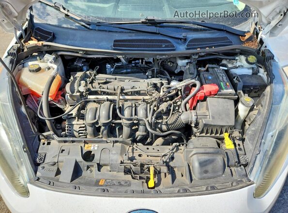 3FADP4BJ8GM205508 2016 FORD FIESTA White უკანა სალონის ხედი