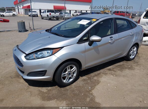 3FADP4BJ8HM139768 2017 FORD FIESTA Silver Передня ліва чверть