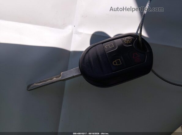 3FADP4BJ8HM139768 2017 FORD FIESTA Silver Вид панелі приладів
