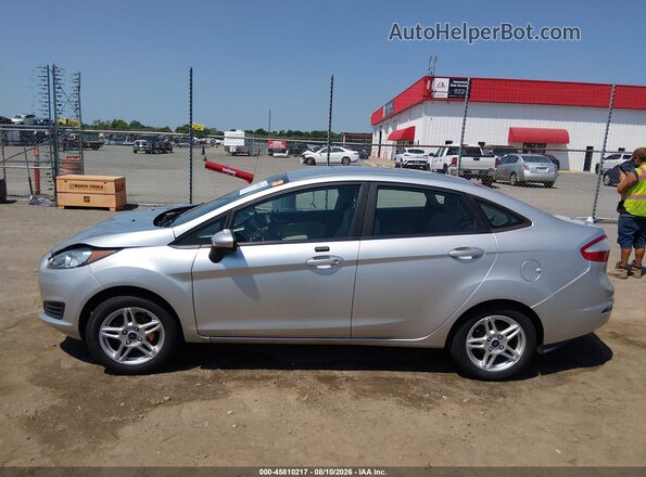 3FADP4BJ8HM139768 2017 FORD FIESTA Silver Панорамний вид салону 360°