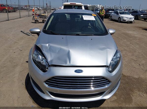 3FADP4BJ8HM139768 2017 FORD FIESTA Silver Вид щитка приладів