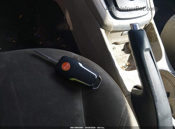 3FADP4BJ8KM141446 2019 FORD FIESTA White Widok deski rozdzielczej