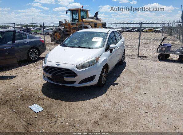 3FADP4BJ9GM186029 2016 FORD FIESTA White Przód lewy