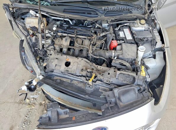 3FADP4BJ9HM131663 2017 FORD FIESTA Silver Rear interior view