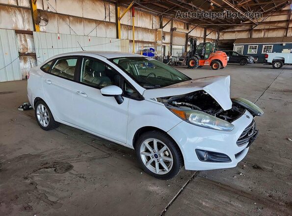 3FADP4BJ9KM121819 2019 FORD FIESTA White Przód prawy