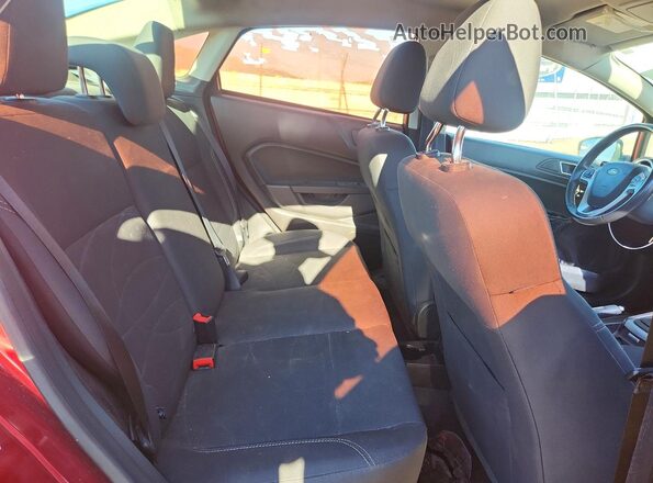 3FADP4BJXGM130634 2016 FORD FIESTA Red Widok tylnych siedzeń