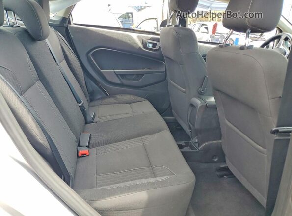 3FADP4BJXGM175069 2016 FORD FIESTA Silver Հետևի նստատեղերի տեսք
