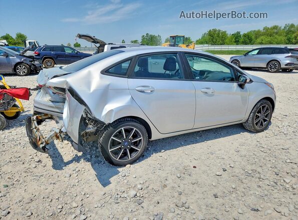 3FADP4BJXHM158063 2017 FORD FIESTA Silver Trasero derecho