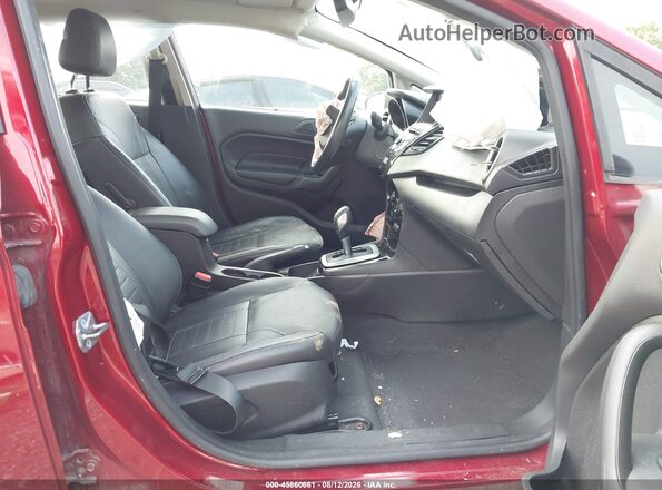 3FADP4CJ5GM175138 2016 FORD FIESTA Красный Вид салона спереди
